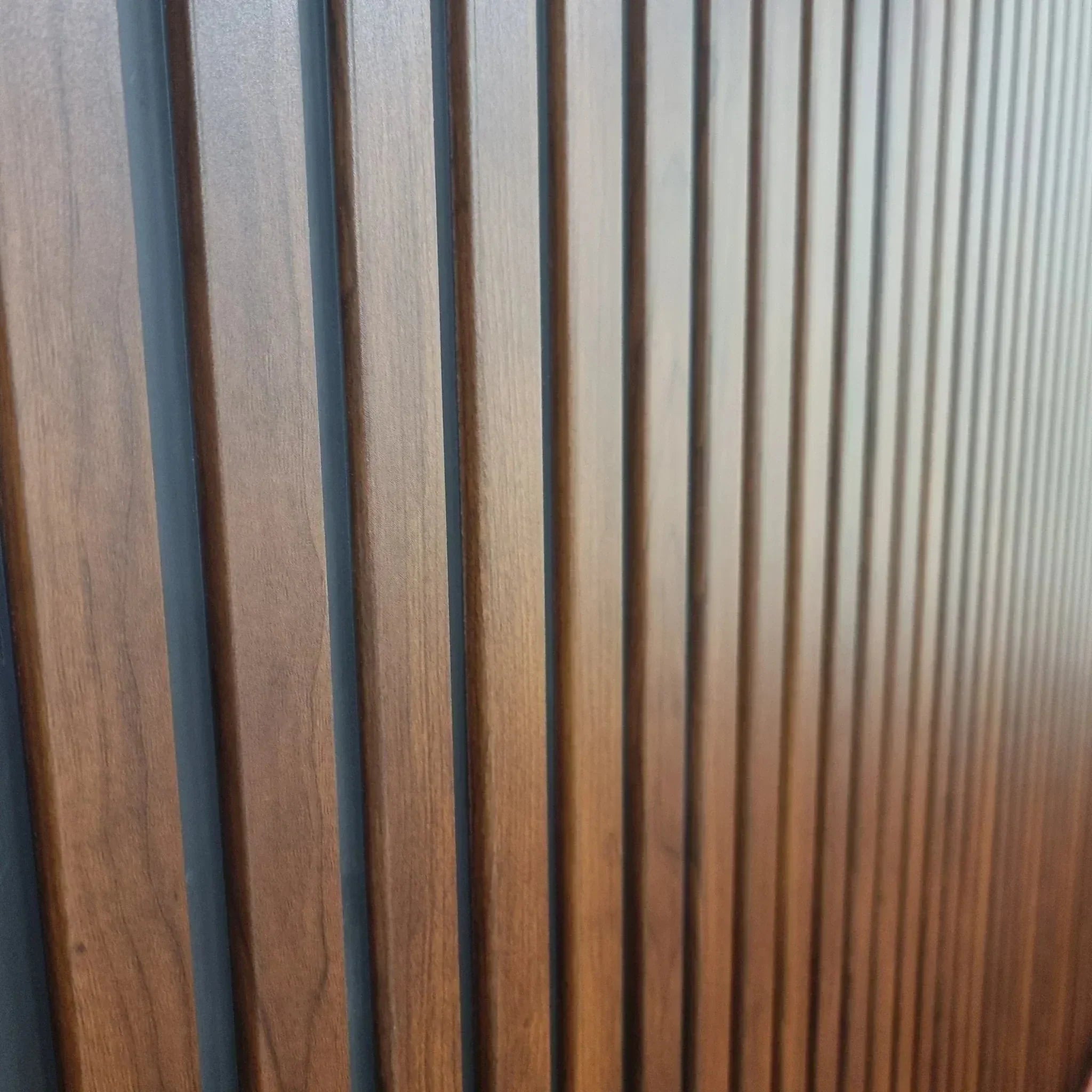 Exterior Outdoor Panels 2350mm x 2100mm 1 Pack (14 Panels Per Pack) Multiple Colours